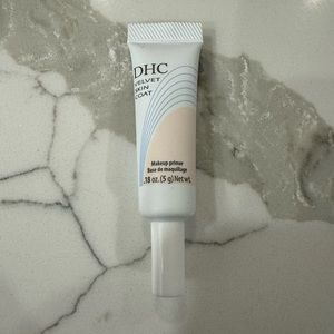 🌸5/$25🌸 DHC velvet skin coat primer